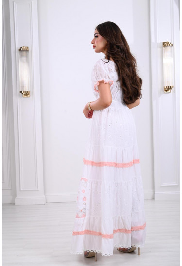 فستان بتصميم دافئ نهاري