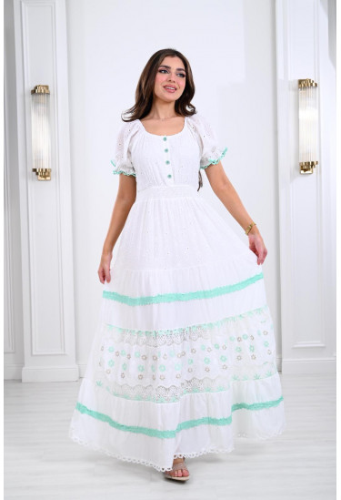 فستان بتصميم دافئ نهاري