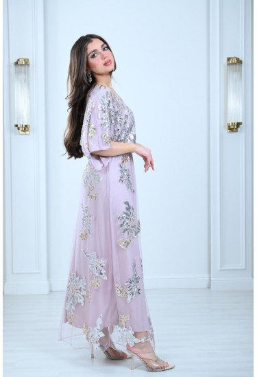 فستان بنمط اكمام الكيمونو