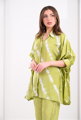 طقم نسائي (بلوزة نمط كيمونو + بنطال )