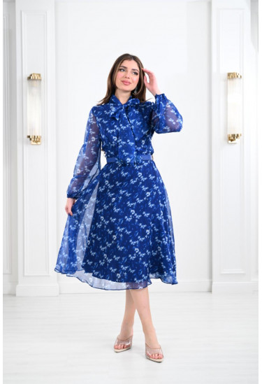 فستان فلوري ذات ياقة عصرية فستان فلوري ذات ياقة عصرية