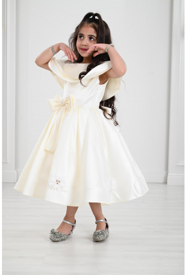 فستان اطفال بطابع الرقي 