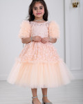 فستان اطفال من الدانتيل الأنيق