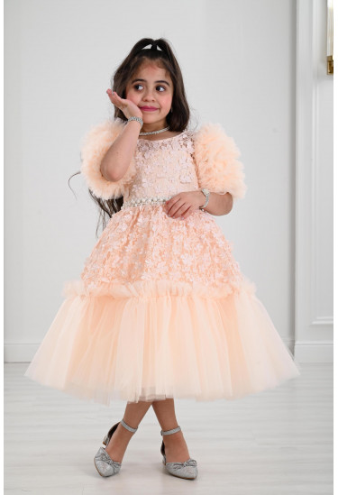 فستان اطفال من الدانتيل الأنيق