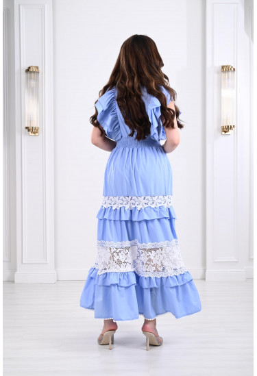 فستان صيفي مطرز بالدانتيل 