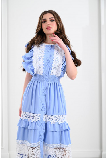 فستان صيفي مطرز بالدانتيل 