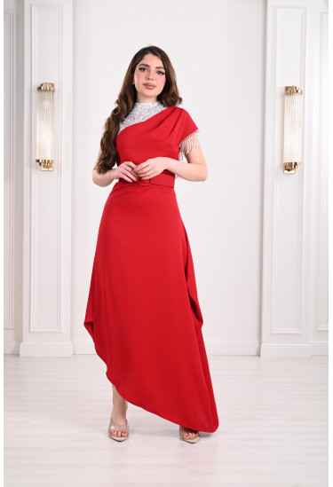 فستان مطرز تطريز خيالي على الكتف