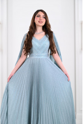 فستان سهرة مفعم بالأنوثة و الدلال