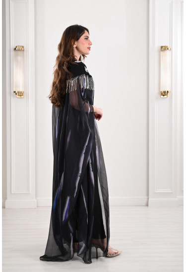 فستان فاخر بسلاسل فضية فستان فاخر بسلاسل فضية