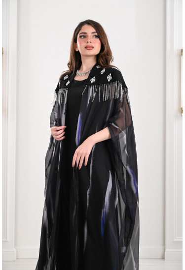 فستان فاخر بسلاسل فضية فستان فاخر بسلاسل فضية