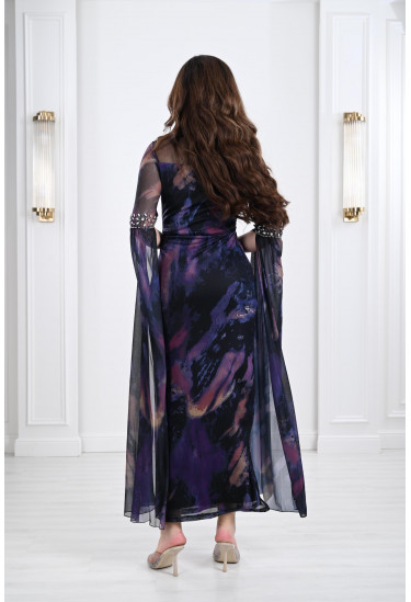 فستان نسائي بقصة مميزة واكمام منسدلة