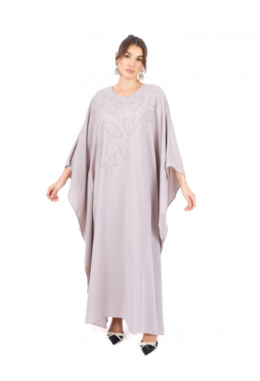 جلابية شيفون واسعة بتطريز ناعم