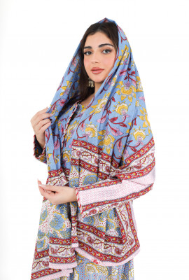 جلابية من القطن الفاخر  جايه ثلاث قطع مع شال انيق بألوان مميزة