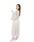 فستان دانتيل ناعم مزين بفيونكات لامعه فستان دانتيل ناعم مزين بفيونكات لامعه