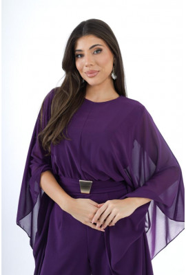 جمبسوت أنيق بأكمام واسعة ولمسة انسيابية