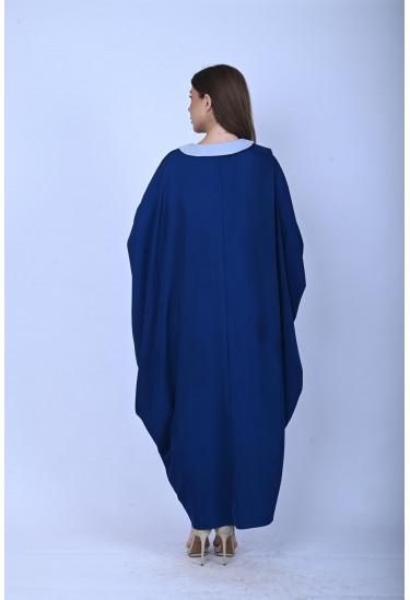 جلابية واسعة بياقة مطرزة وتطريز عمودي فاخر