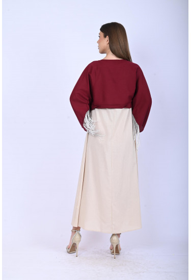 فستان أنيق بتصميم تراثي مطرز