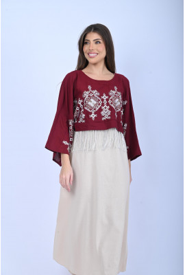 فستان أنيق بتصميم تراثي مطرز