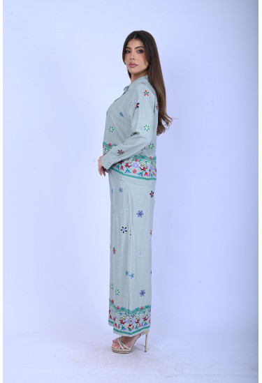 طقم نسائي 2 قطعة مطرز طقم نسائي 2 قطعة مطرز