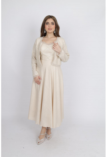  فستان سهره ميدي مع جاكيت قصير مطرز باللؤلؤ