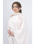 طقم سواريه ساتان بكاب انسيابي وياقة كريستال طقم سواريه ساتان بكاب انسيابي وياقة كريستال