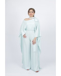 طقم سواريه ساتان بكاب انسيابي وياقة كريستال طقم سواريه ساتان بكاب انسيابي وياقة كريستال