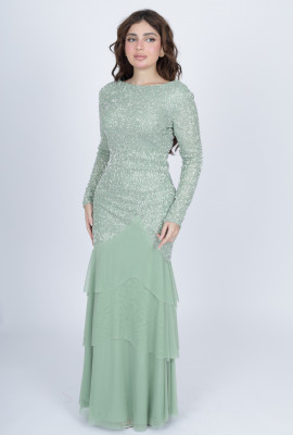 فستان سهرة مطرز بكسرات شيفون