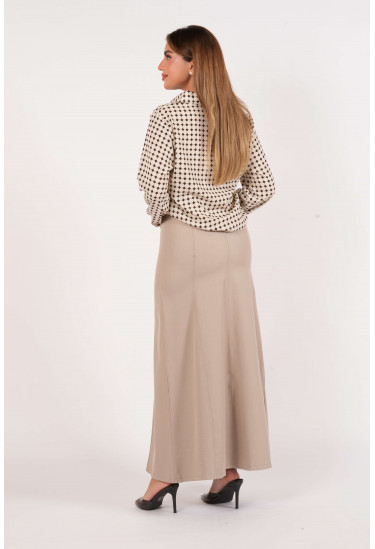 تنورة نسائية بسيطة و أنيقة تنورة نسائية بسيطة و أنيقة