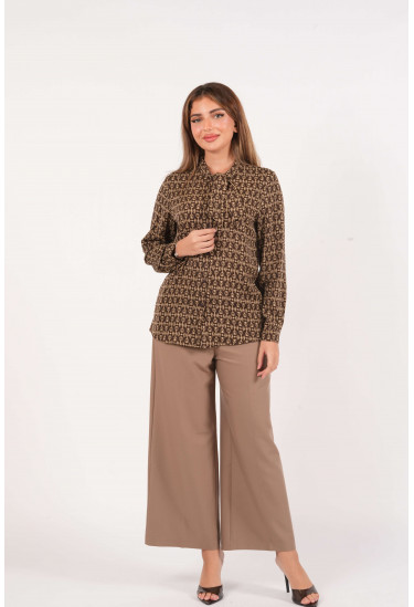 بلوزة كلاسيكيه  أنيقة مطبوعة بنقوش هندسية متكررة