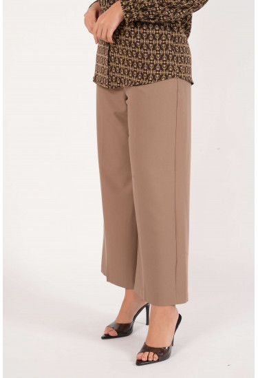 بنطلون نسائي واسع الساقين بنطلون نسائي واسع الساقين