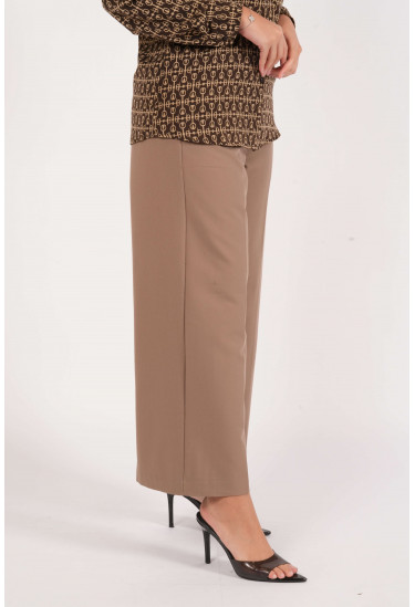 بنطلون نسائي واسع الساقين بنطلون نسائي واسع الساقين