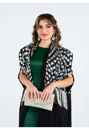فستان سهرة طويل مع جلابية مطرزة
