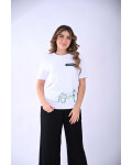 بلوزة نسائية بطابع اليوم الوطني بلوزة نسائية بطابع اليوم الوطني