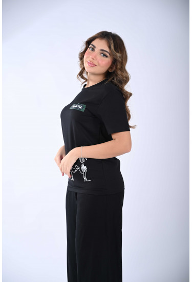 بلوزة نسائية بطابع اليوم الوطني بلوزة نسائية بطابع اليوم الوطني