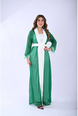 جلابية عصرية لأطلالة اليوم الوطني