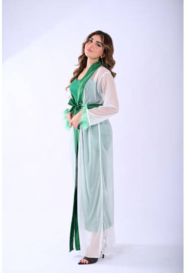 جلابية عصرية لأطلالة اليوم الوطني