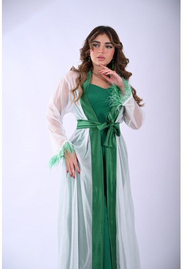 جلابية عصرية لأطلالة اليوم الوطني