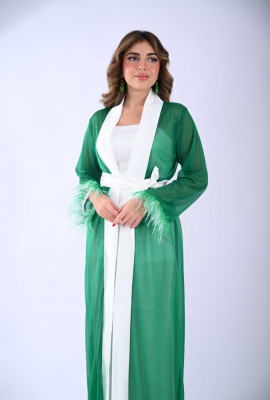 جلابية عصرية لأطلالة اليوم الوطني جلابية عصرية لأطلالة اليوم الوطني