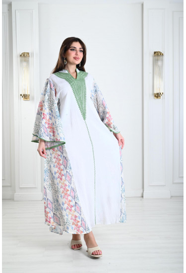 جلابية نسائية بنمط عصري أنيق