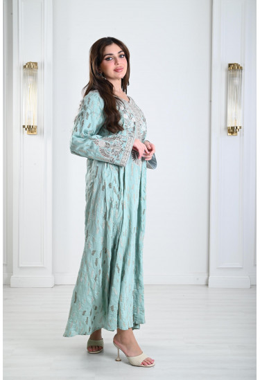 جلابيات نسائية طويلة بأطلالة مذهلة