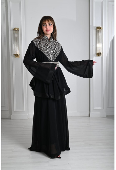 جلابية نسائية طويلة مع قصة كيب قصير واسع