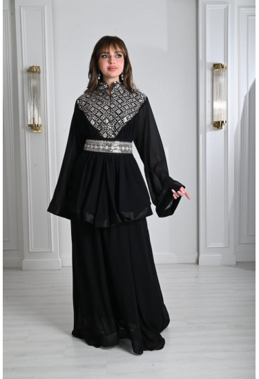 جلابية نسائية طويلة مع قصة كيب قصير واسع