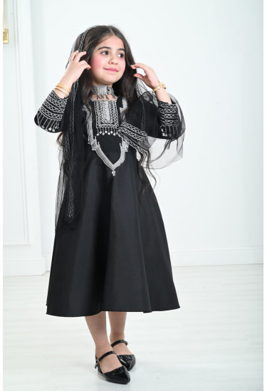 فستان بناتي بصدر مطرز فستان بناتي بصدر مطرز