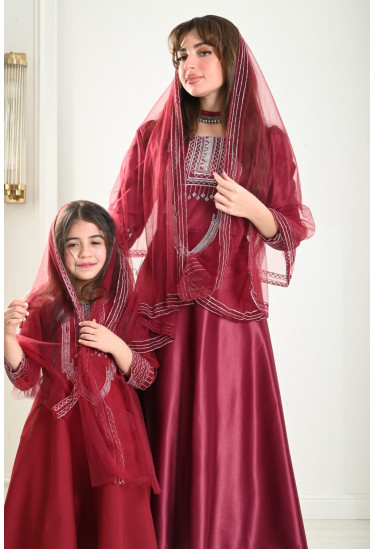 فستان بناتي بصدر مطرز فستان بناتي بصدر مطرز