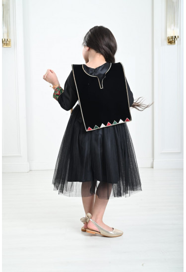 فستان بناتي بأطلالة مذهلة