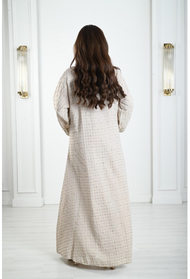 جلابيات نسائية مطرزة بشكل أحترافي