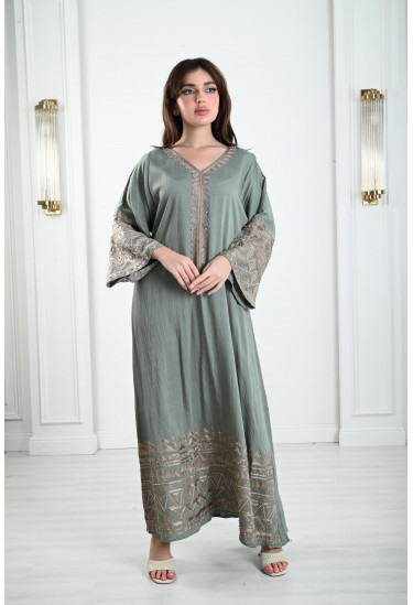 جلابيات نسائية بتطريز مميز