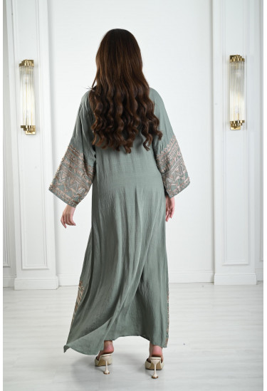 جلابيات نسائية بتطريز مميز