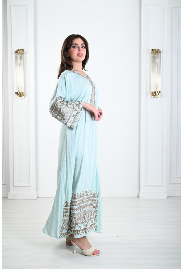 جلابيات نسائية بتطريز مميز