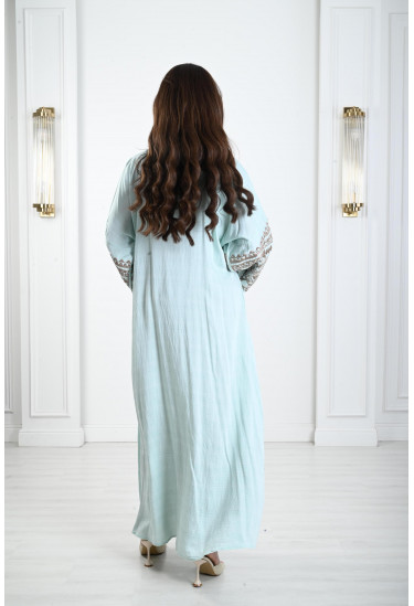 جلابيات نسائية بتطريز مميز